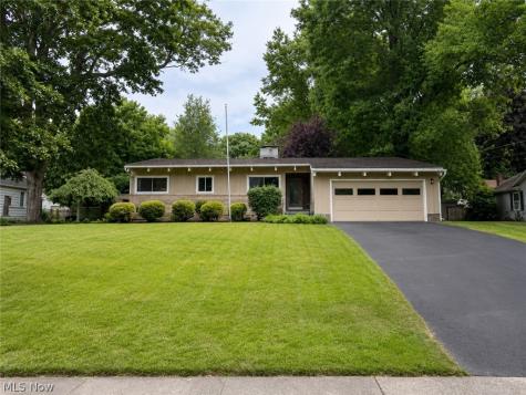 570 Mardon Avenue Akron OH 44303