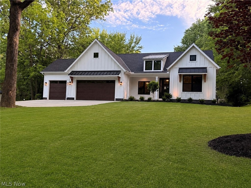23425 Bryden Road Shaker Heights OH 44122