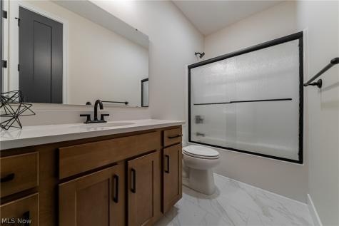 23425 Bryden Road Shaker Heights OH 44122
