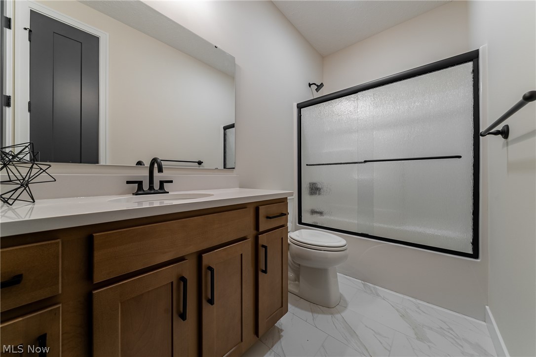 23425 Bryden Road Shaker Heights OH 44122