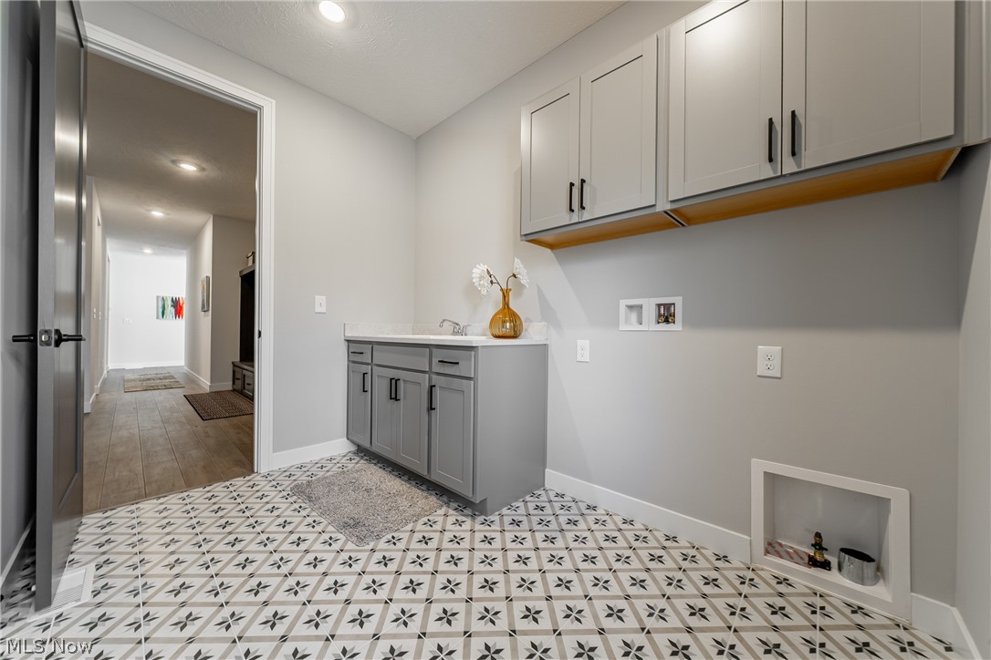 23425 Bryden Road Shaker Heights OH 44122