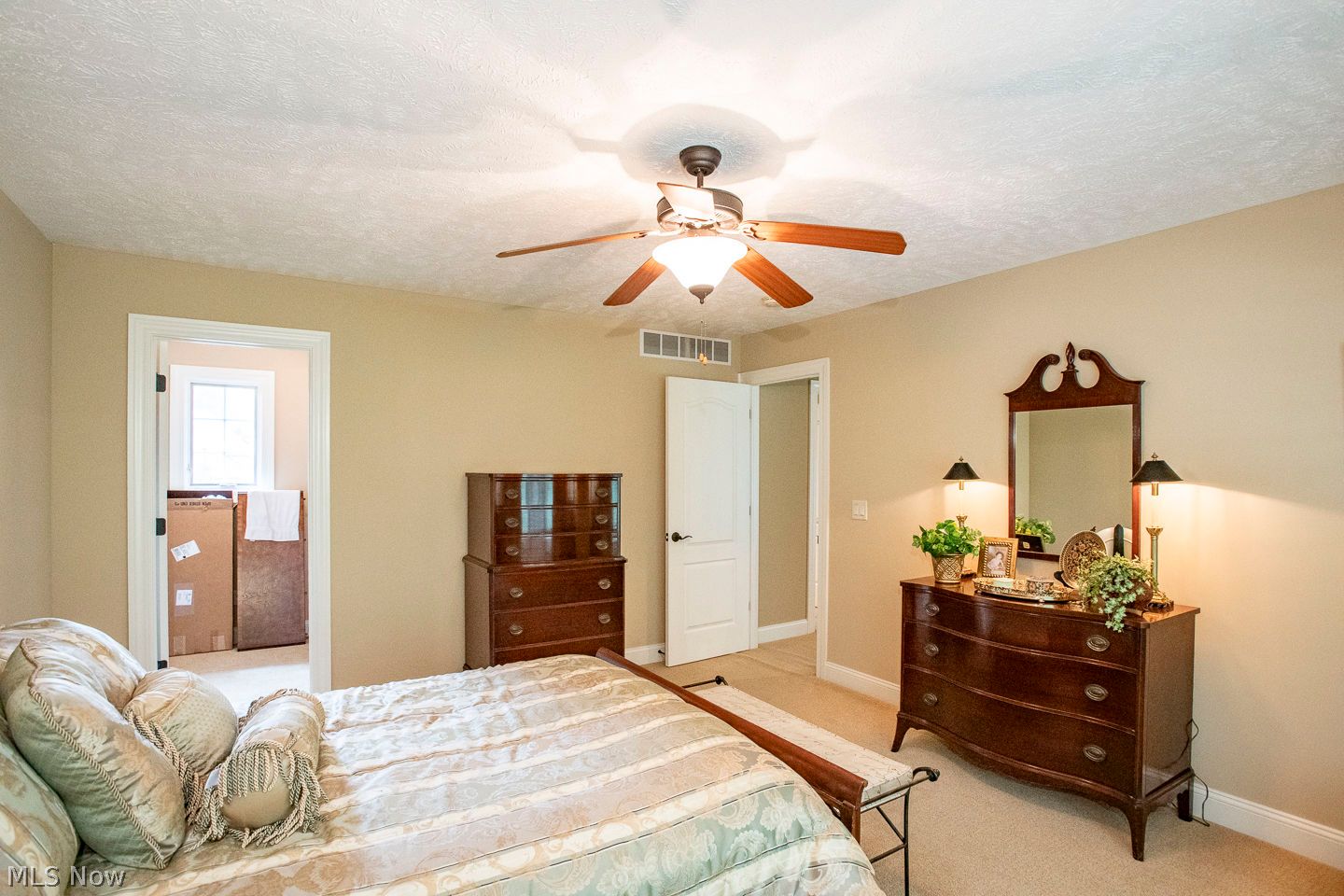 33372 Augusta Way Avon OH 44011