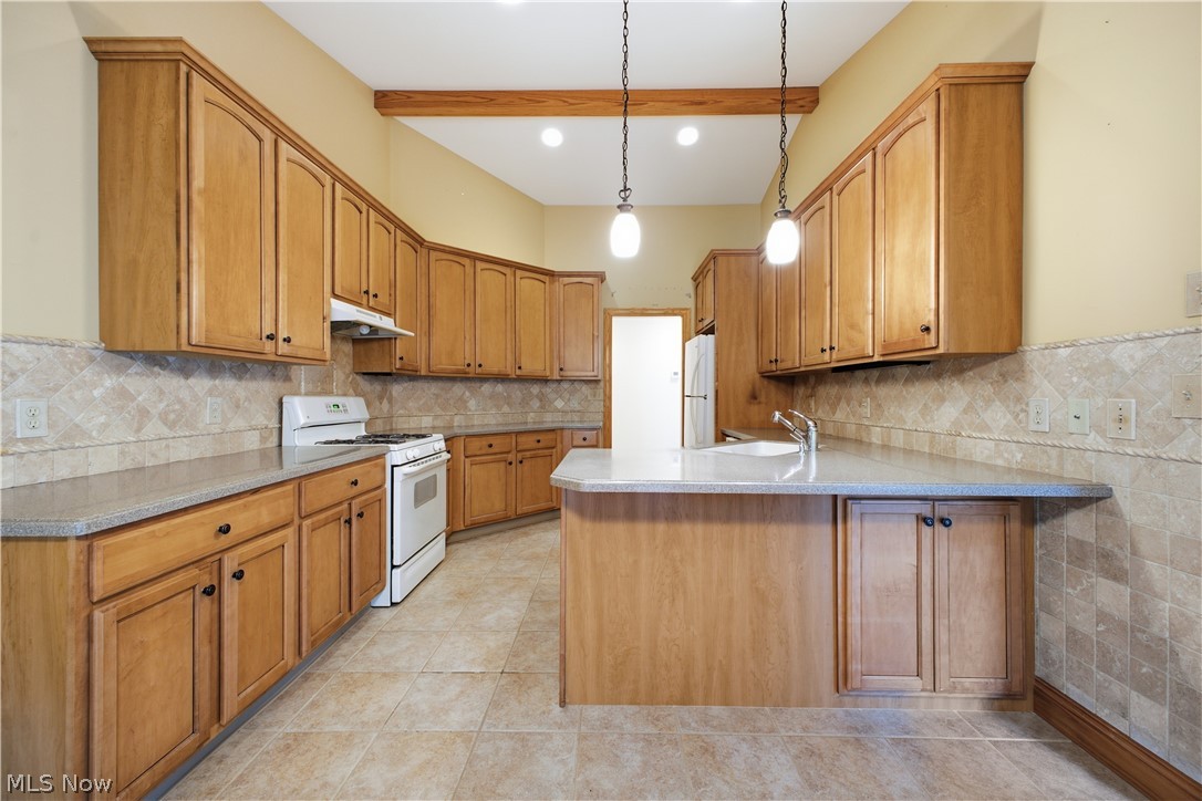 892 Mayfield Drive Boardman OH 44512