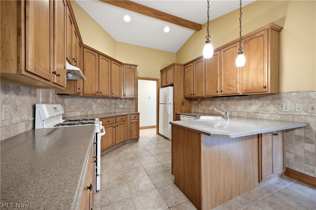 892 Mayfield Drive Boardman OH 44512