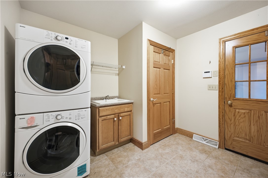 892 Mayfield Drive Boardman OH 44512