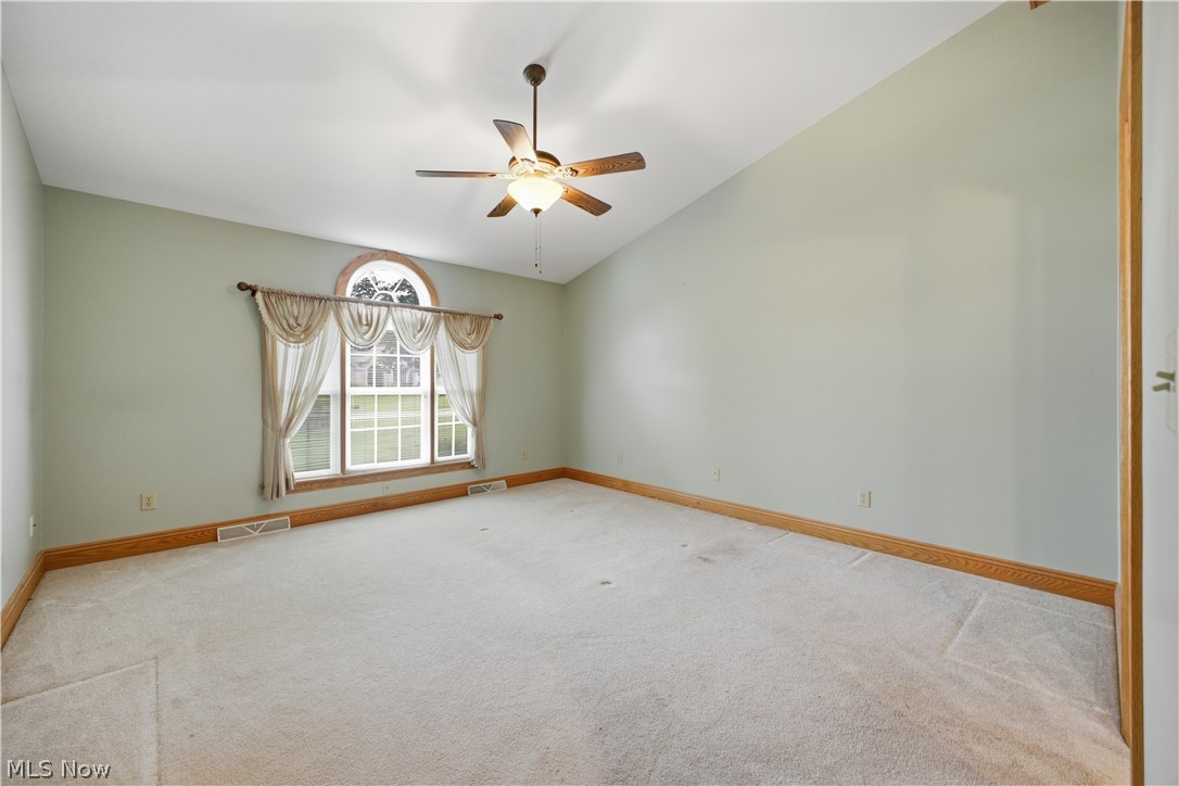 892 Mayfield Drive Boardman OH 44512