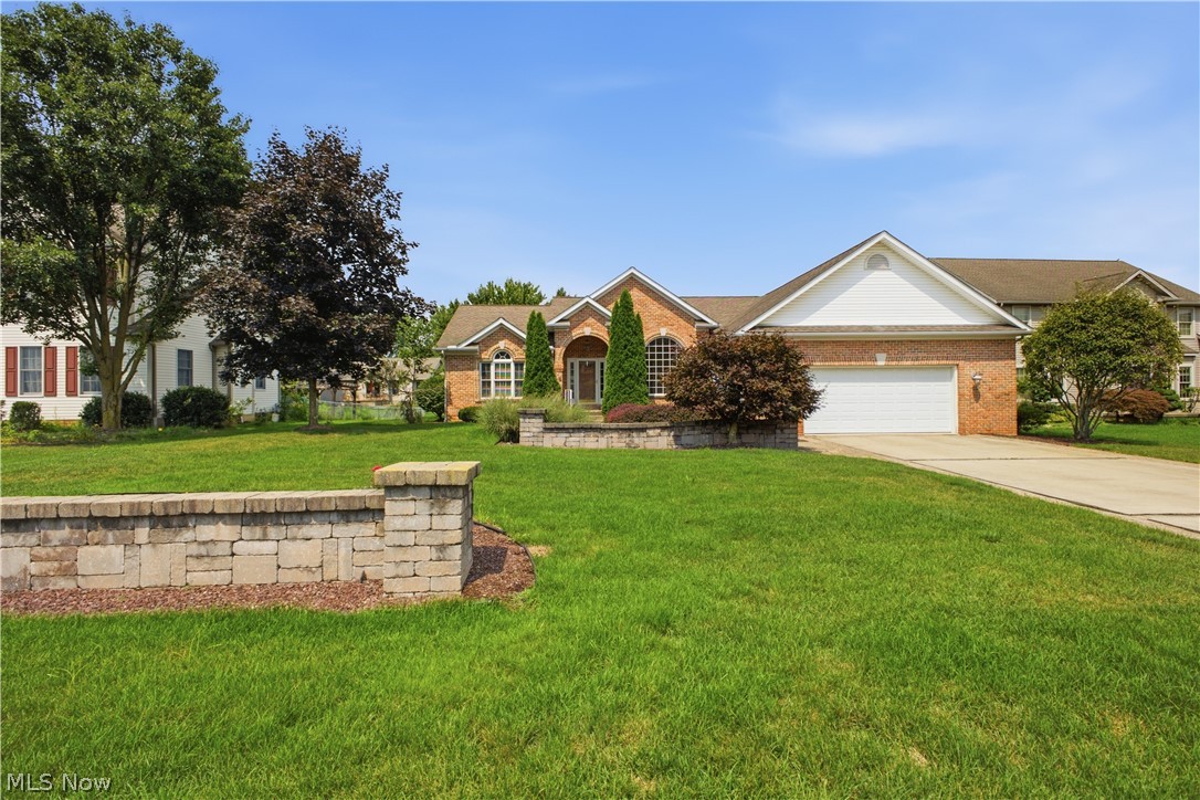 892 Mayfield Drive Boardman OH 44512