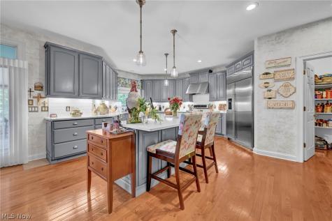 19322 Araglin Court Strongsville OH 44149