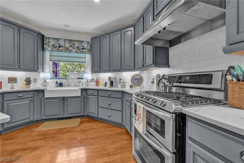 19322 Araglin Court Strongsville OH 44149