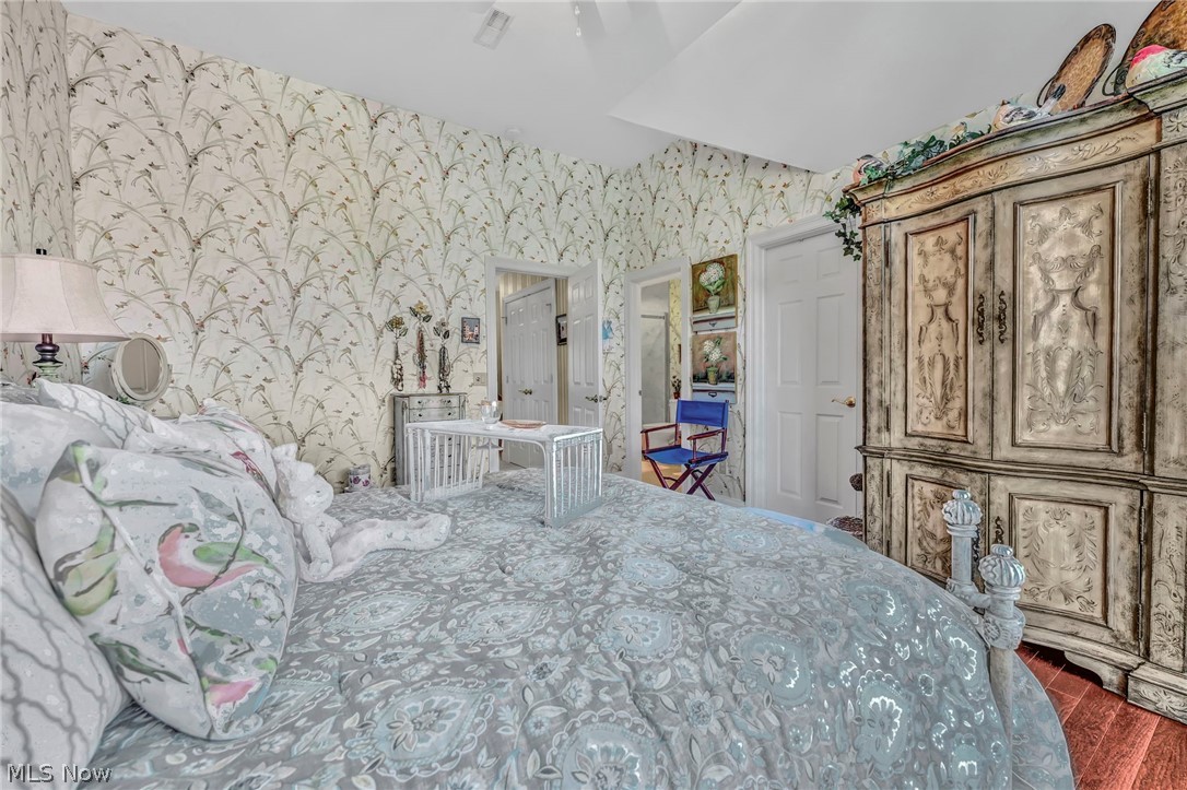 19322 Araglin Court Strongsville OH 44149