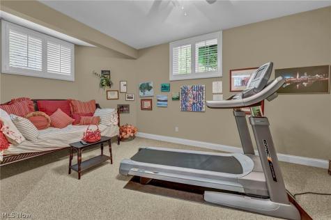 19322 Araglin Court Strongsville OH 44149