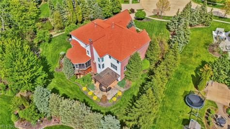 19322 Araglin Court Strongsville OH 44149