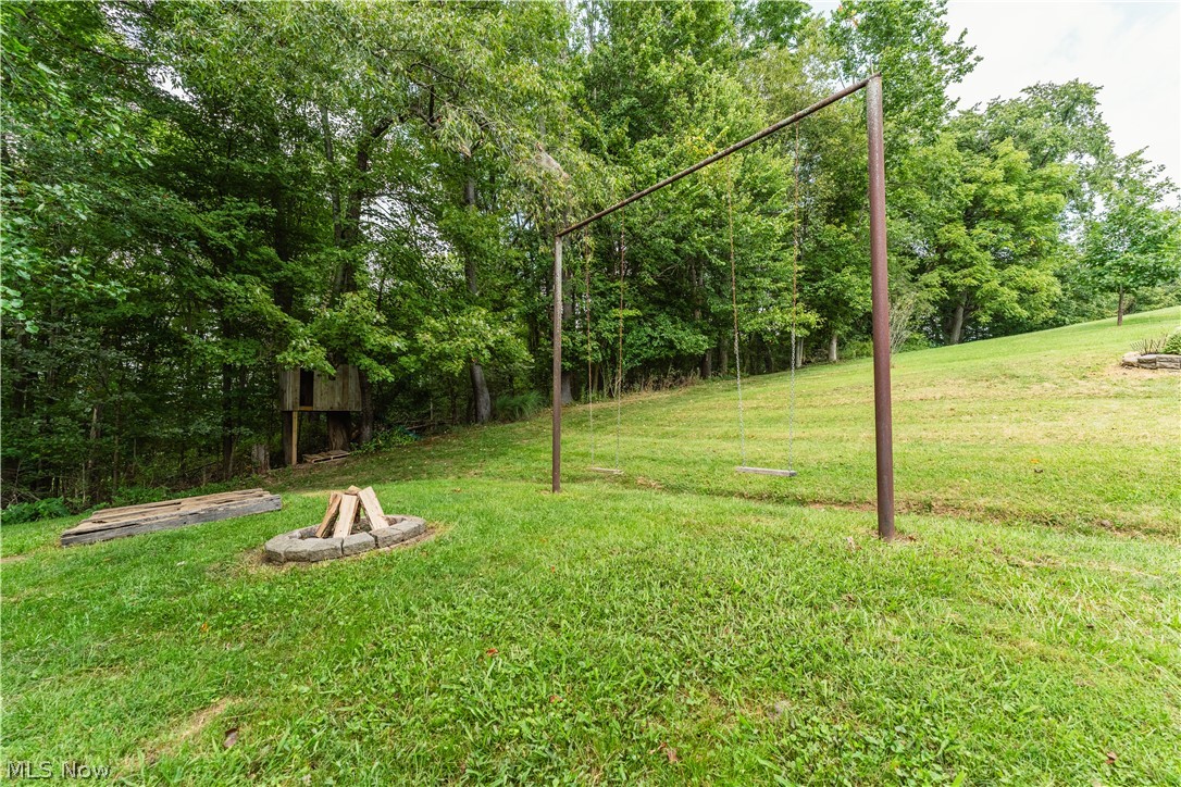 6887 Township Road 310 Millersburg OH 44654