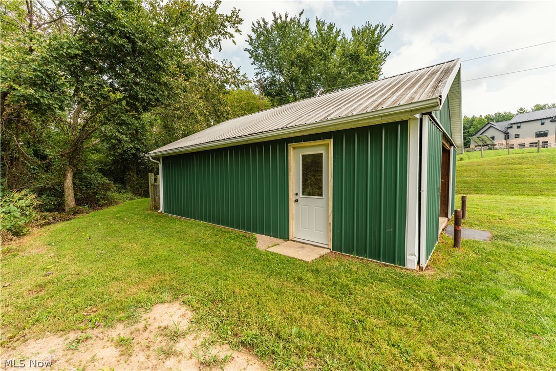 6887 Township Road 310 Millersburg OH 44654