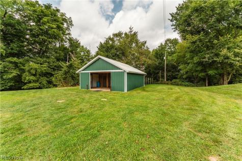 6887 Township Road 310 Millersburg OH 44654
