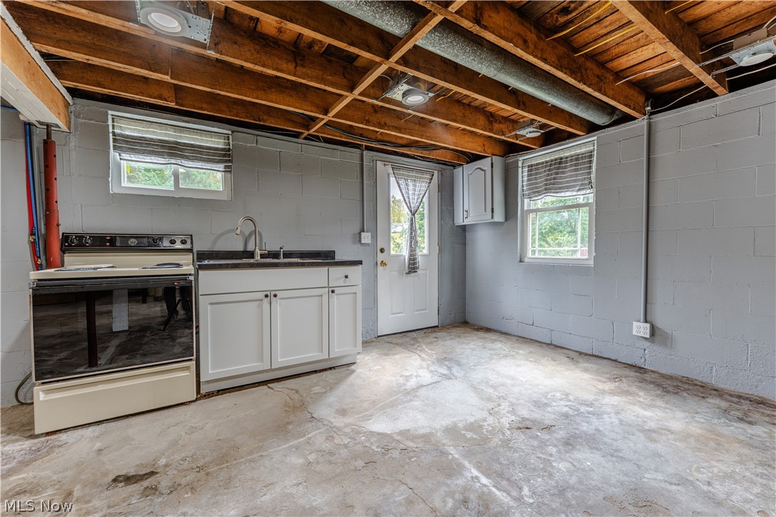 6887 Township Road 310 Millersburg OH 44654