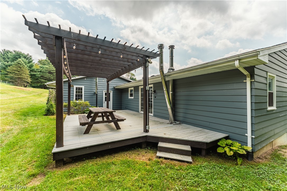 6887 Township Road 310 Millersburg OH 44654