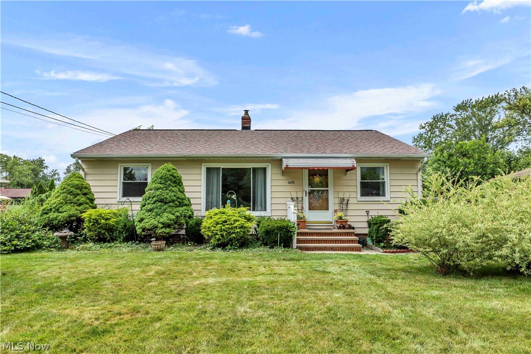6676 Mackenzie North Olmsted OH 44070