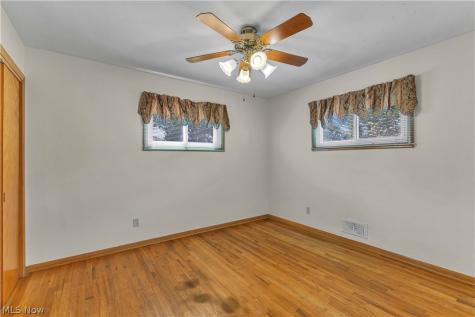 6676 Mackenzie North Olmsted OH 44070