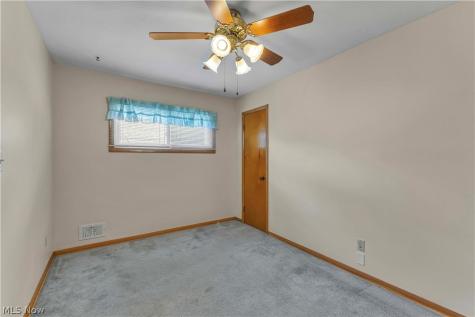 6676 Mackenzie North Olmsted OH 44070