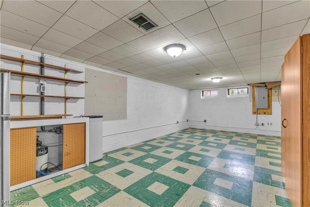 6676 Mackenzie North Olmsted OH 44070