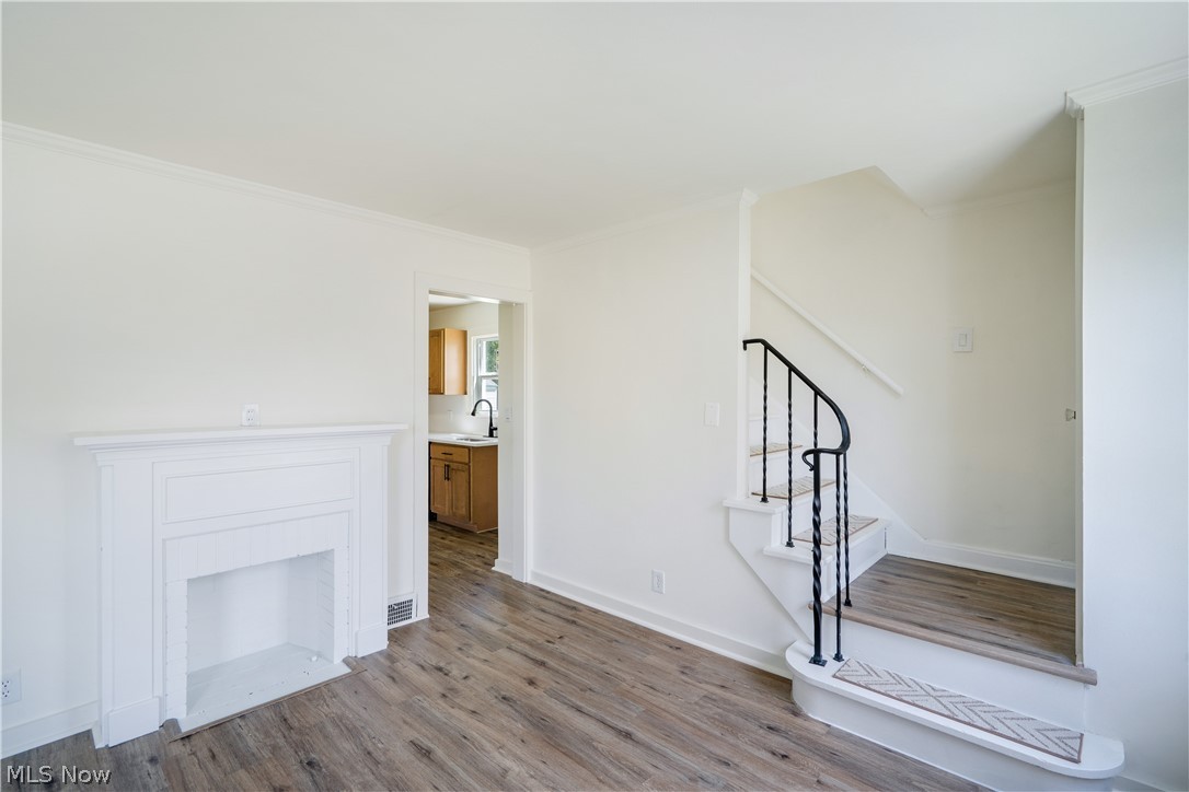 202 Morrison Street Struthers OH 44471