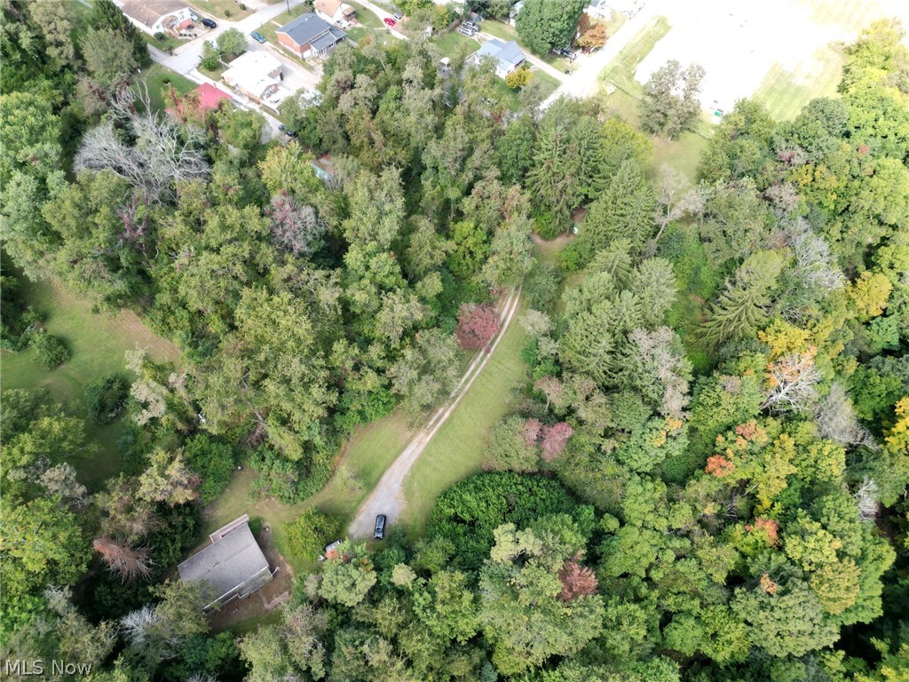 186 Bennett Boulevard Wintersville OH 43953