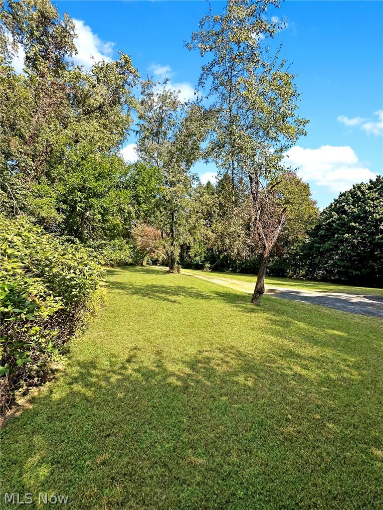 186 Bennett Boulevard Wintersville OH 43953