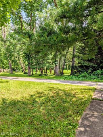 7300 Cliff Drive Ravenna OH 44266