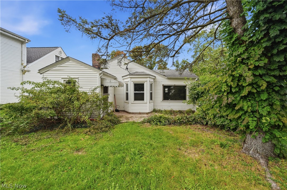 155 Hawk Avenue Akron OH 44312
