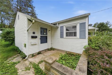 155 Hawk Avenue Akron OH 44312
