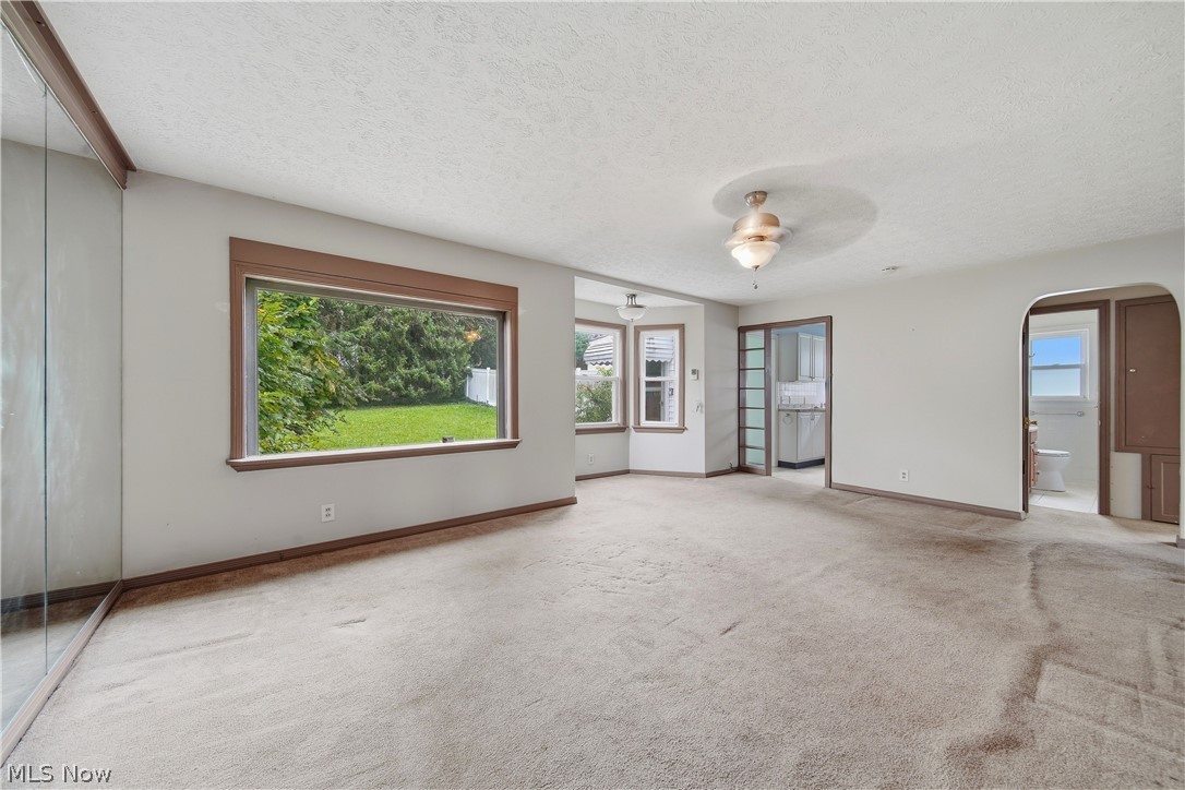 155 Hawk Avenue Akron OH 44312