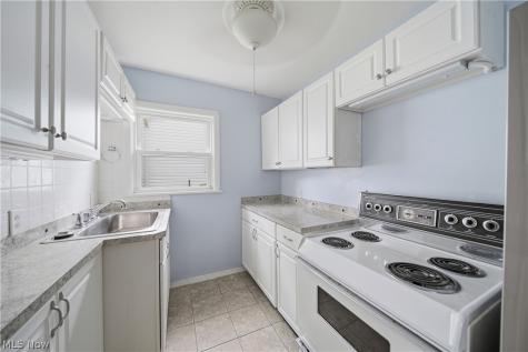 155 Hawk Avenue Akron OH 44312