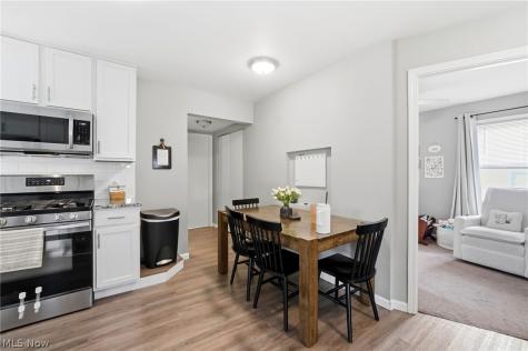 29963 Phillips Avenue Wickliffe OH 44092