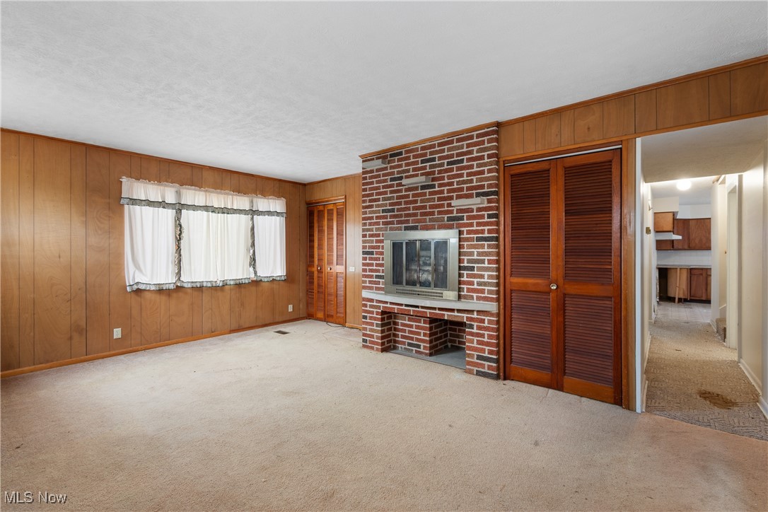 353 Southeast Avenue Tallmadge OH 44278