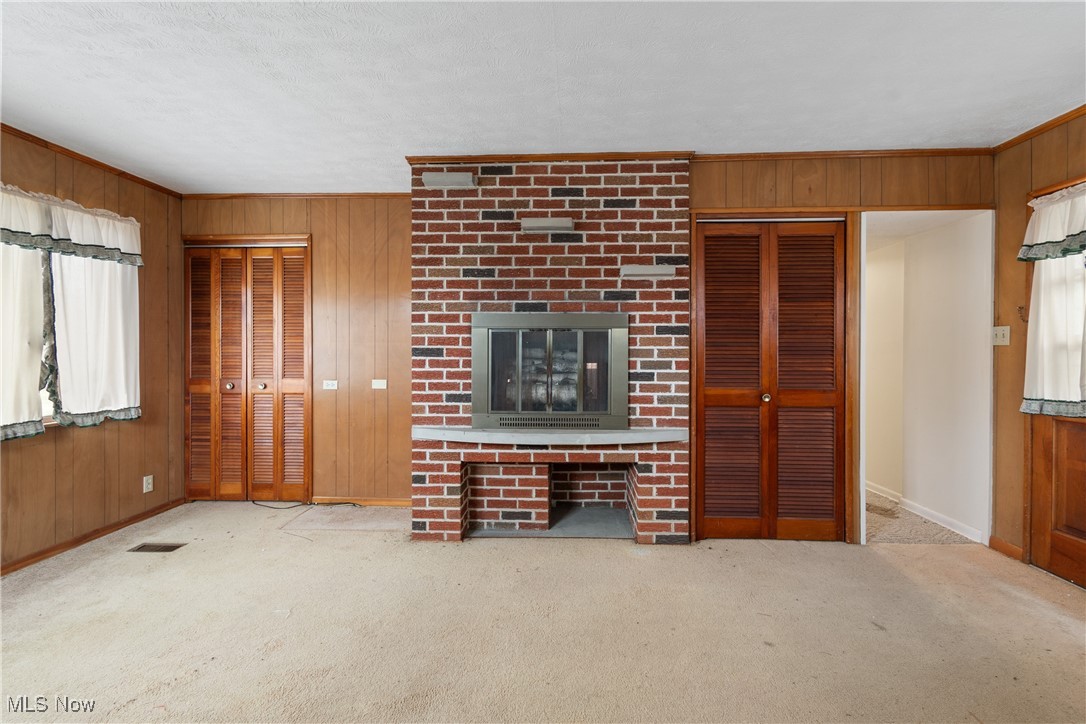 353 Southeast Avenue Tallmadge OH 44278