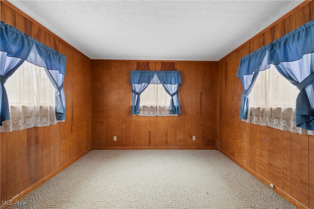 353 Southeast Avenue Tallmadge OH 44278