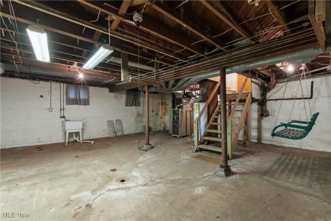 353 Southeast Avenue Tallmadge OH 44278