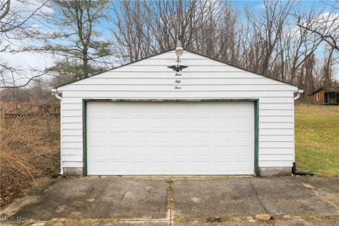 353 Southeast Avenue Tallmadge OH 44278