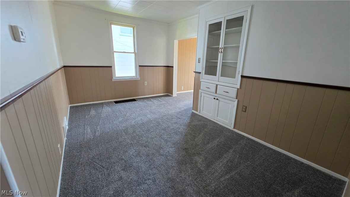 2487 Chestnut Street Steubenville OH 43952