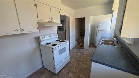 2487 Chestnut Street Steubenville OH 43952