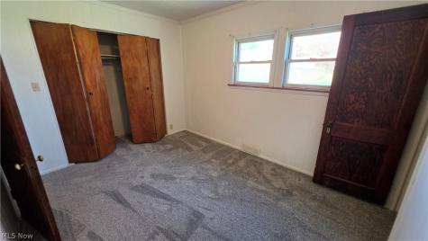 2487 Chestnut Street Steubenville OH 43952