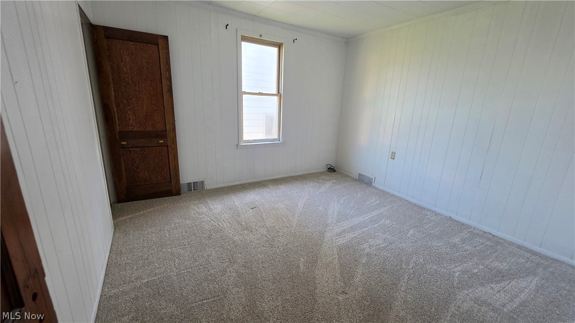 2487 Chestnut Street Steubenville OH 43952
