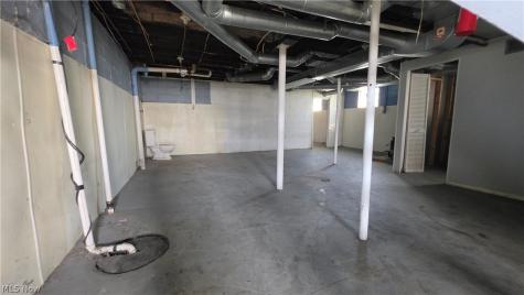 2487 Chestnut Street Steubenville OH 43952