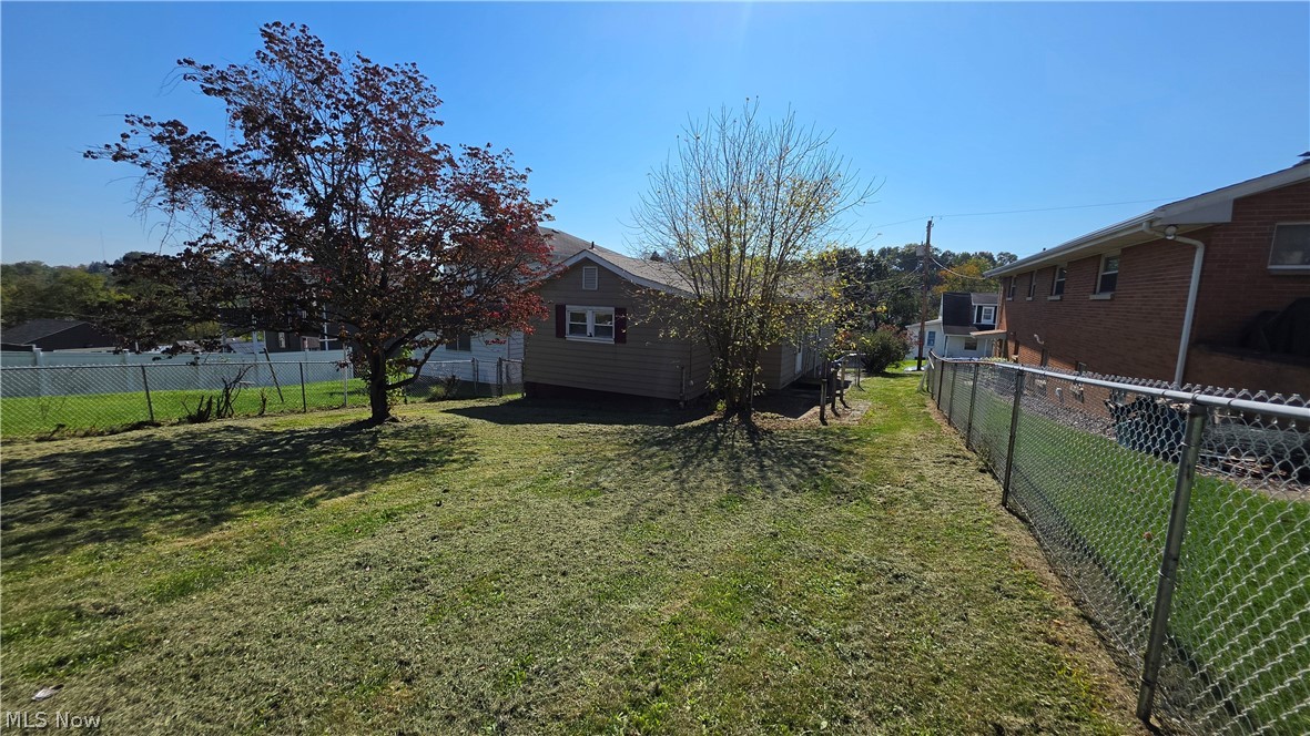 2487 Chestnut Street Steubenville OH 43952
