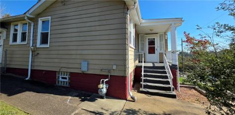 2487 Chestnut Street Steubenville OH 43952