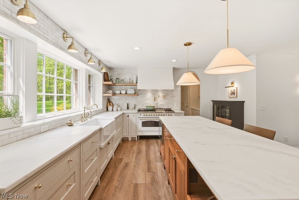 9026 Frost Lane Brecksville OH 44141