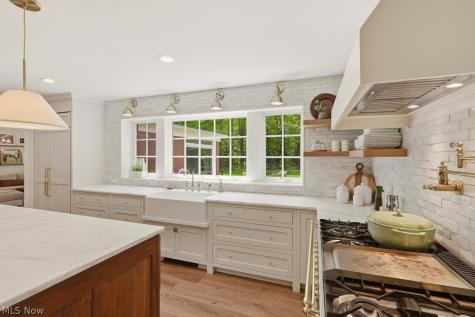 9026 Frost Lane Brecksville OH 44141