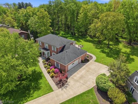 9026 Frost Lane Brecksville OH 44141