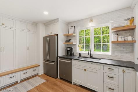 9026 Frost Lane Brecksville OH 44141